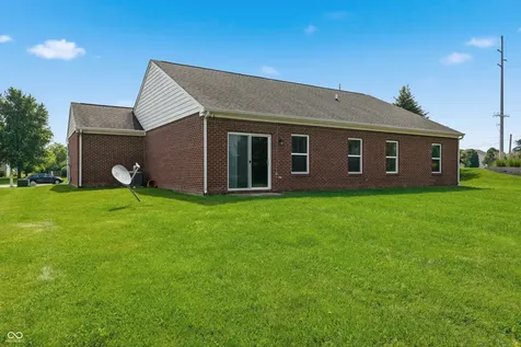 2024 Autumn Faith Way Avon IN 46123