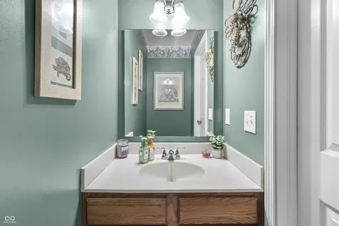 6618 Smithfield Drive Indianapolis IN 46237