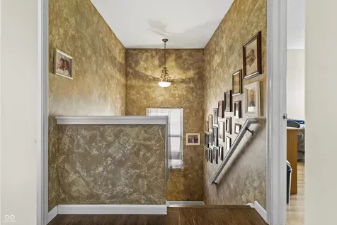 6618 Smithfield Drive Indianapolis IN 46237
