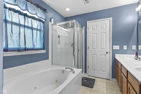 6618 Smithfield Drive Indianapolis IN 46237