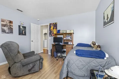 6618 Smithfield Drive Indianapolis IN 46237