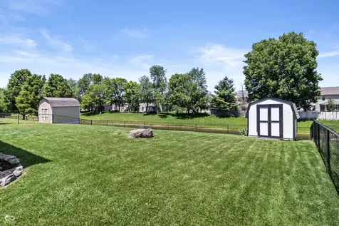6618 Smithfield Drive Indianapolis IN 46237