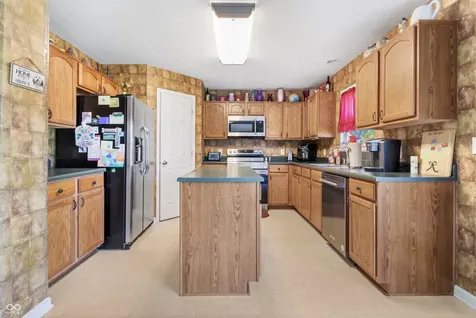 6618 Smithfield Drive Indianapolis IN 46237
