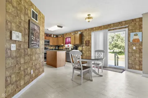 6618 Smithfield Drive Indianapolis IN 46237