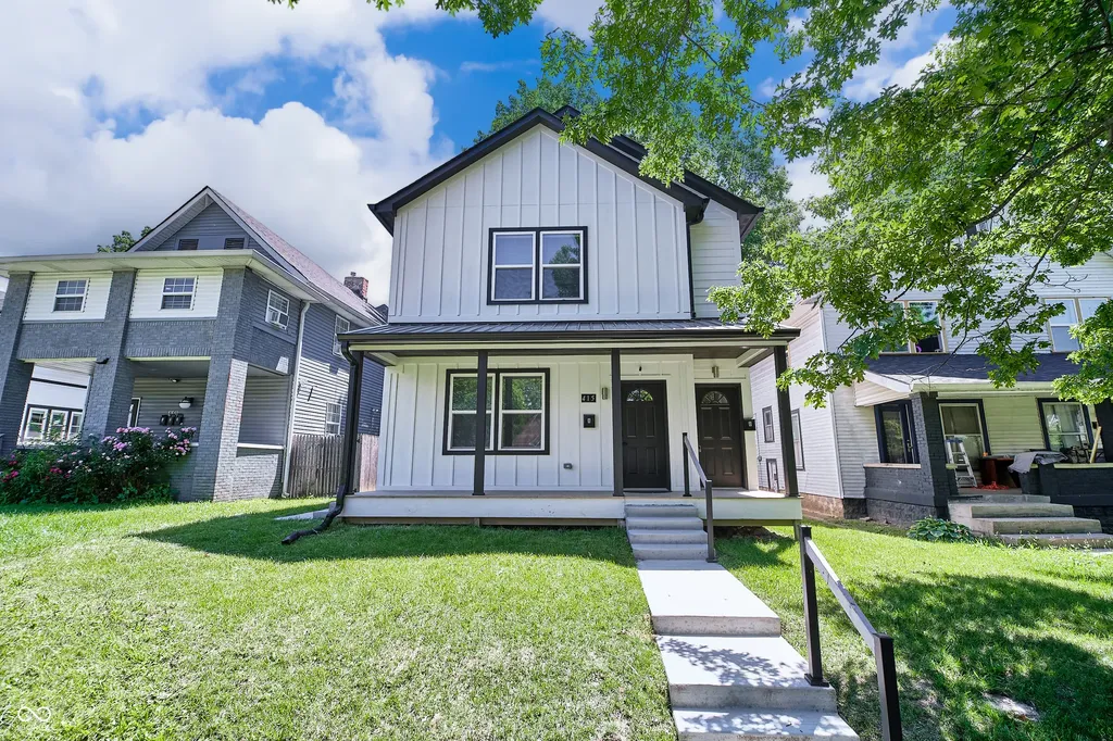 415 N Dequincy Street Indianapolis IN 46201