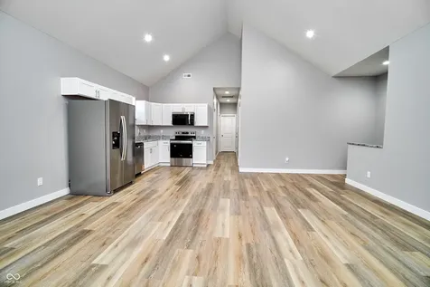 415 N Dequincy Street Indianapolis IN 46201