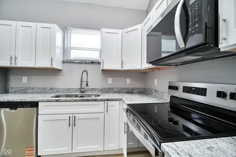 415 N Dequincy Street Indianapolis IN 46201