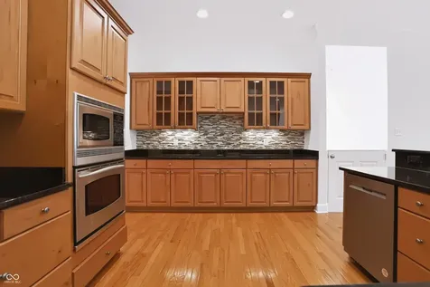 4534 Summersong Road Zionsville IN 46077
