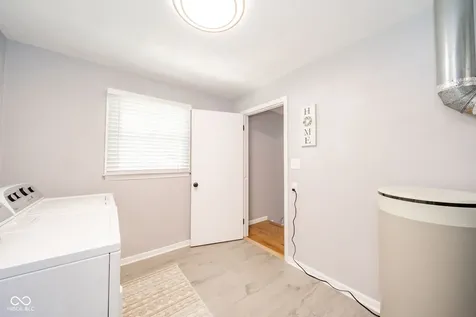 2580 Tod Anderson IN 46013