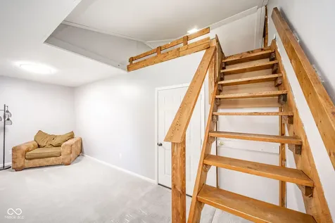 2580 Tod Anderson IN 46013