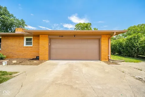 2580 Tod Anderson IN 46013
