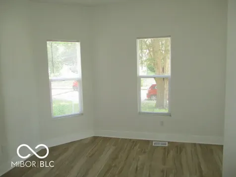 1046 Dawson Street Indianapolis IN 46203