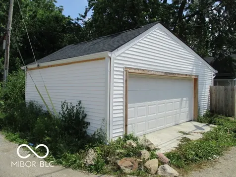 1046 Dawson Street Indianapolis IN 46203