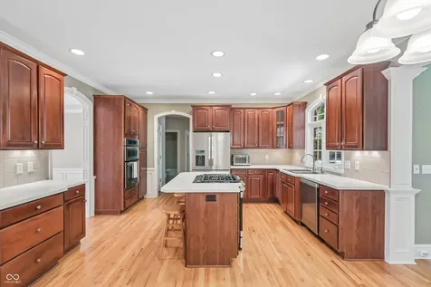 12069 Bayhill Drive Carmel IN 46033