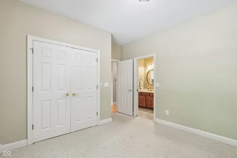 12069 Bayhill Drive Carmel IN 46033