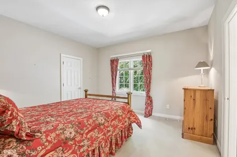 12069 Bayhill Drive Carmel IN 46033