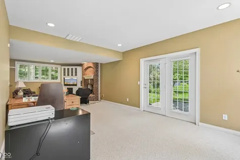12069 Bayhill Drive Carmel IN 46033