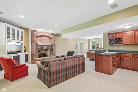 12069 Bayhill Drive Carmel IN 46033