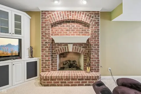 12069 Bayhill Drive Carmel IN 46033