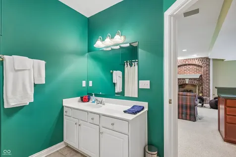 12069 Bayhill Drive Carmel IN 46033