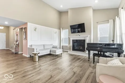 1397 Petit Verdot Drive Westfield IN 46074