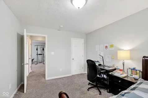 15472 Old Pond Circle Noblesville IN 46060