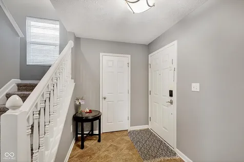15472 Old Pond Circle Noblesville IN 46060