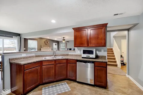 15472 Old Pond Circle Noblesville IN 46060