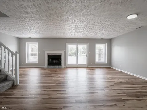 5348 Bay Harbor Drive Indianapolis IN 46254