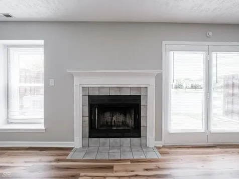 5348 Bay Harbor Drive Indianapolis IN 46254