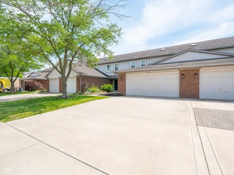 5348 Bay Harbor Drive Indianapolis IN 46254