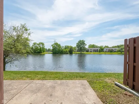 5348 Bay Harbor Drive Indianapolis IN 46254