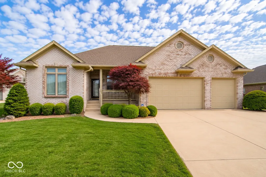2743 Baywater Court Greenwood IN 46143