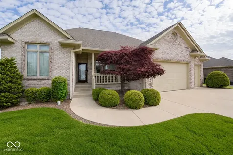 2743 Baywater Court Greenwood IN 46143