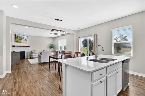 16411 Sedalia Drive Fishers IN 46040