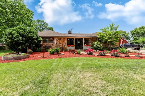 8044 S County Road 0 Clayton IN 46118