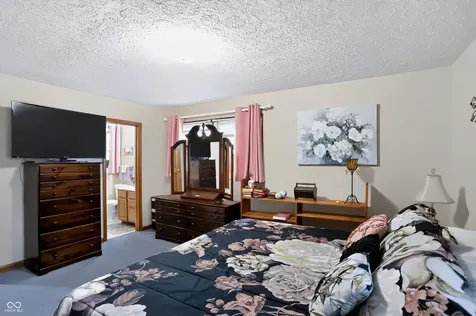 8044 S County Road 0 Clayton IN 46118