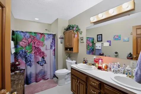 8044 S County Road 0 Clayton IN 46118