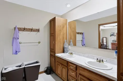 8044 S County Road 0 Clayton IN 46118