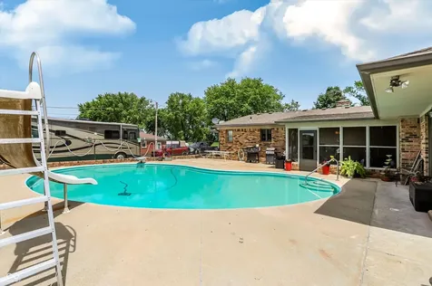 8044 S County Road 0 Clayton IN 46118