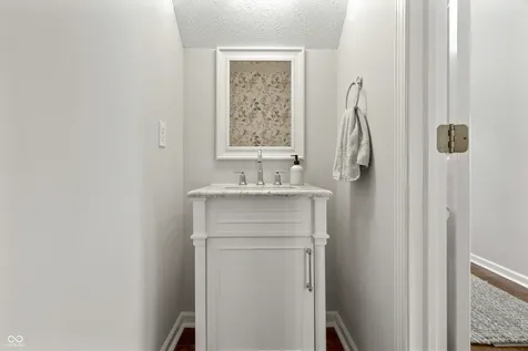 10293 Cheswick Lane Fishers IN 46037