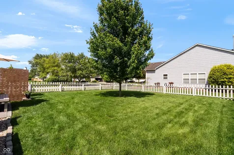 10293 Cheswick Lane Fishers IN 46037