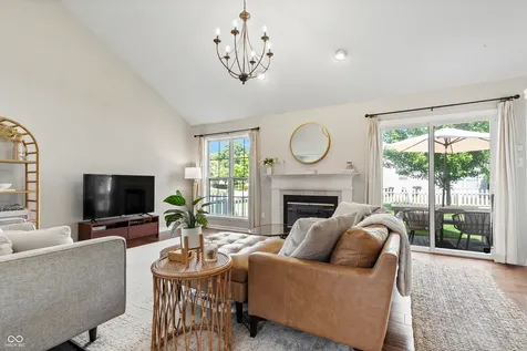 10293 Cheswick Lane Fishers IN 46037