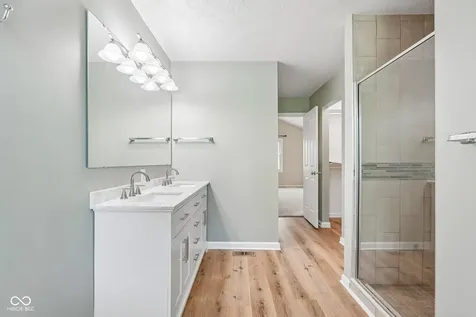 3800 Richmond Court Carmel IN 46032