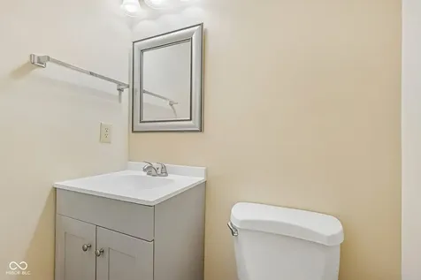 3800 Richmond Court Carmel IN 46032
