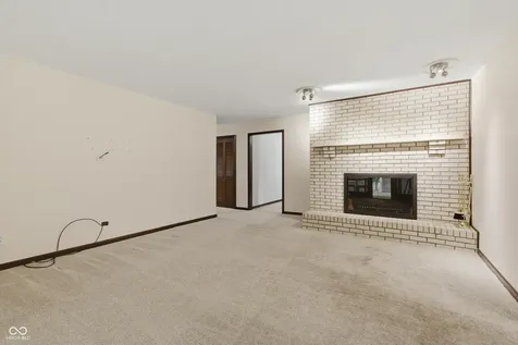 8114 Black Oak Drive Plainfield IN 46168
