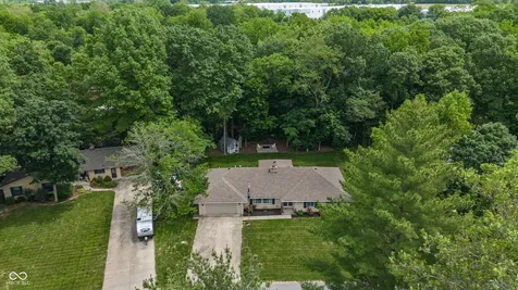 8114 Black Oak Drive Plainfield IN 46168