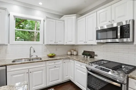 4610 E 71st Street Indianapolis IN 46220