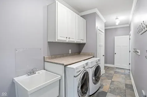4610 E 71st Street Indianapolis IN 46220
