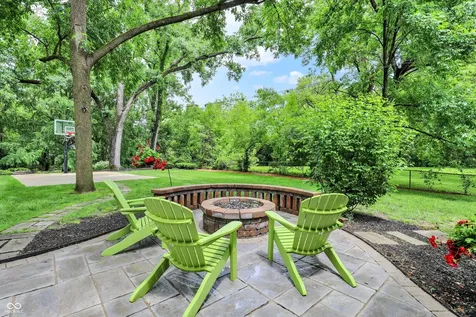 4610 E 71st Street Indianapolis IN 46220